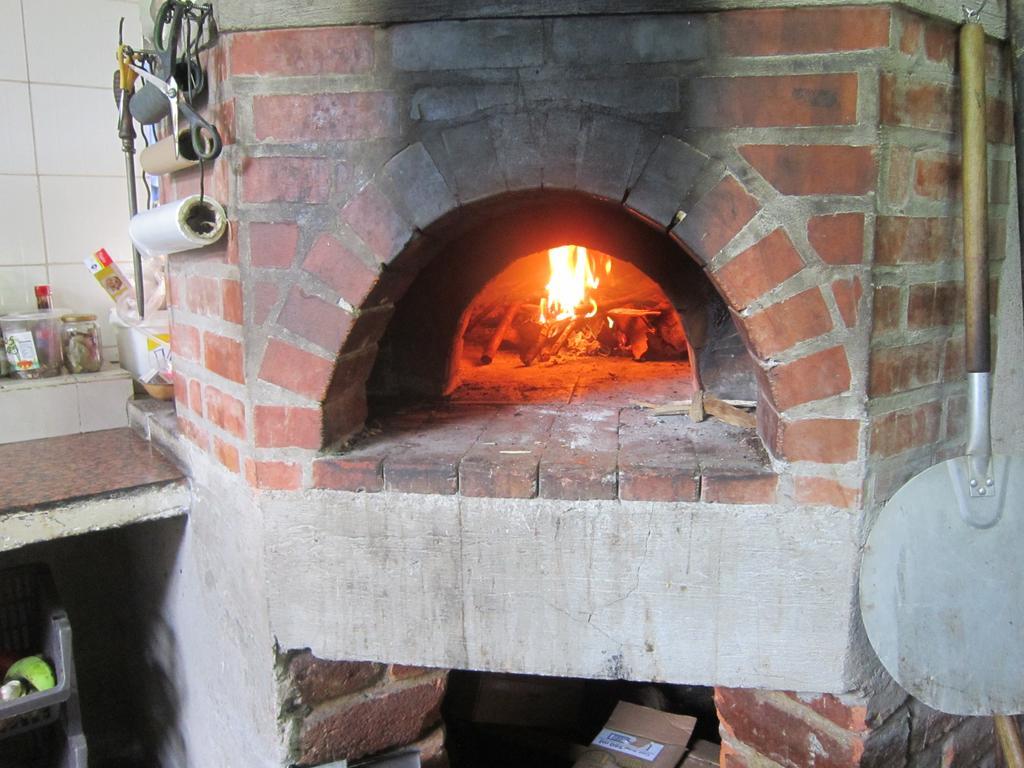 Hosteria La Roulotte - Mindo Exteriör bild
